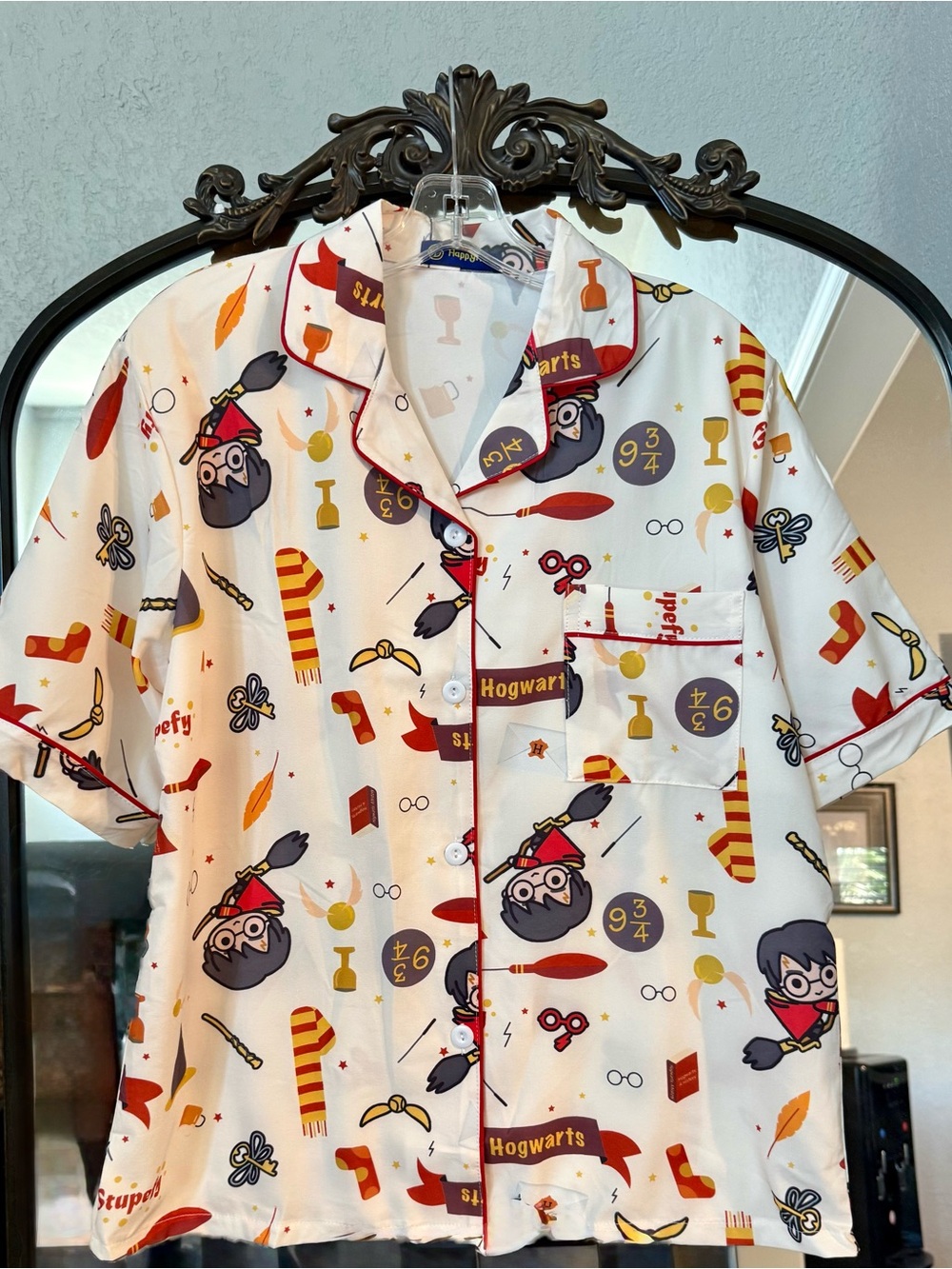 Cream colored Wizard Print Pajama Set - Hogwarts Theme - Picture 3 of 4